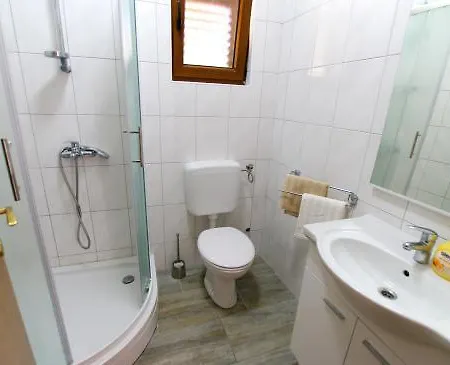New Apartment Q Near Slanica Beach -Top Location *