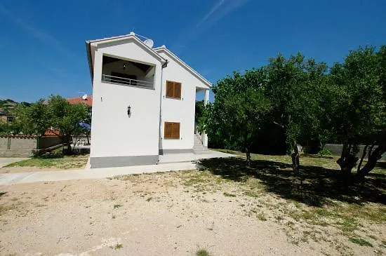 Slanica A4 Id 811 Apartamento