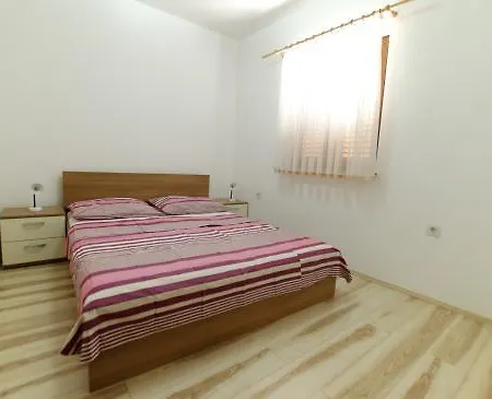 New Apartment Q Near Slanica Beach -Top Location Apartment *